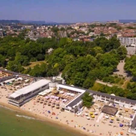 City-centre 2 公寓